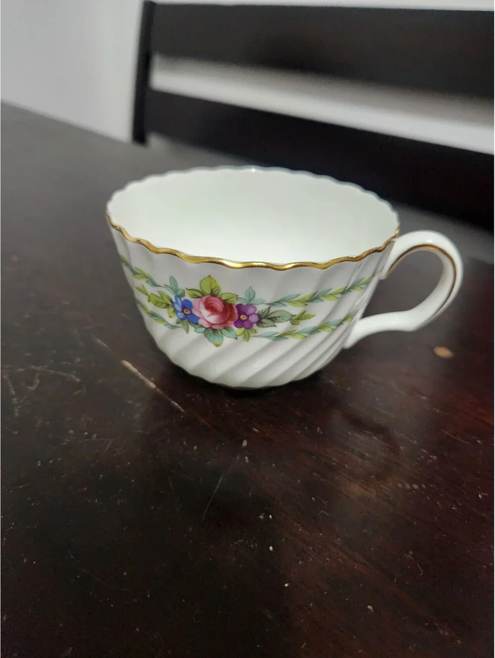 Mintons Chiltern Set Of 4 Floral Painted Porcelain Cup & Saucer Set, White/Gold